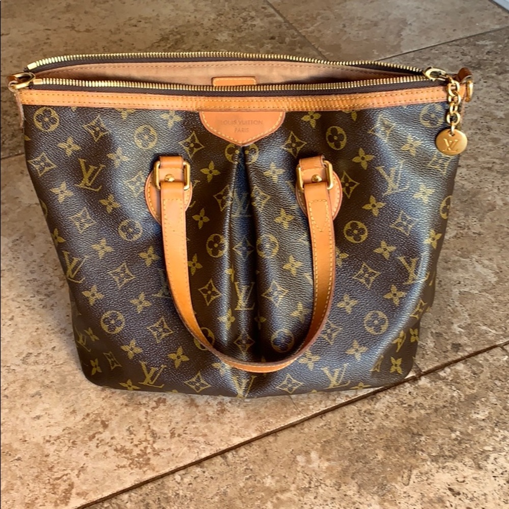 100% Authentic Louis Vuitton Siena PM
